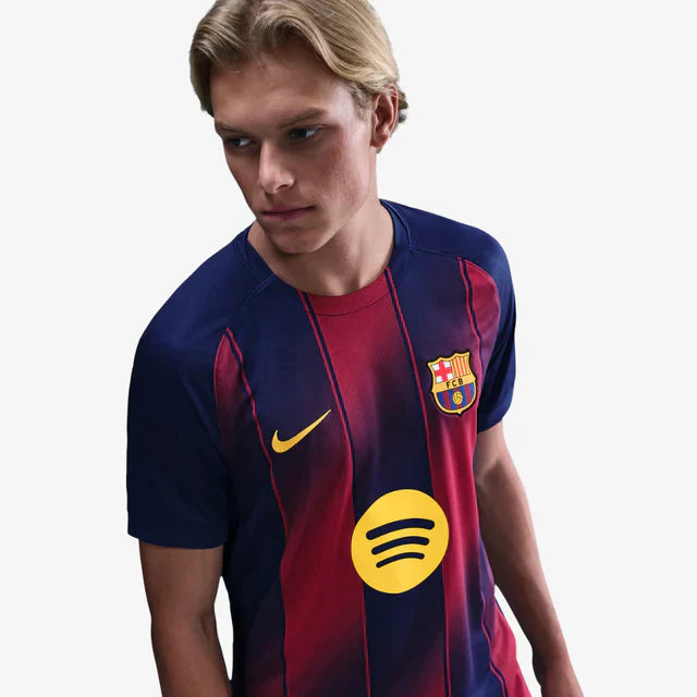 Camisa Barcelona Home 25/26 - NK Torcedor Masculina